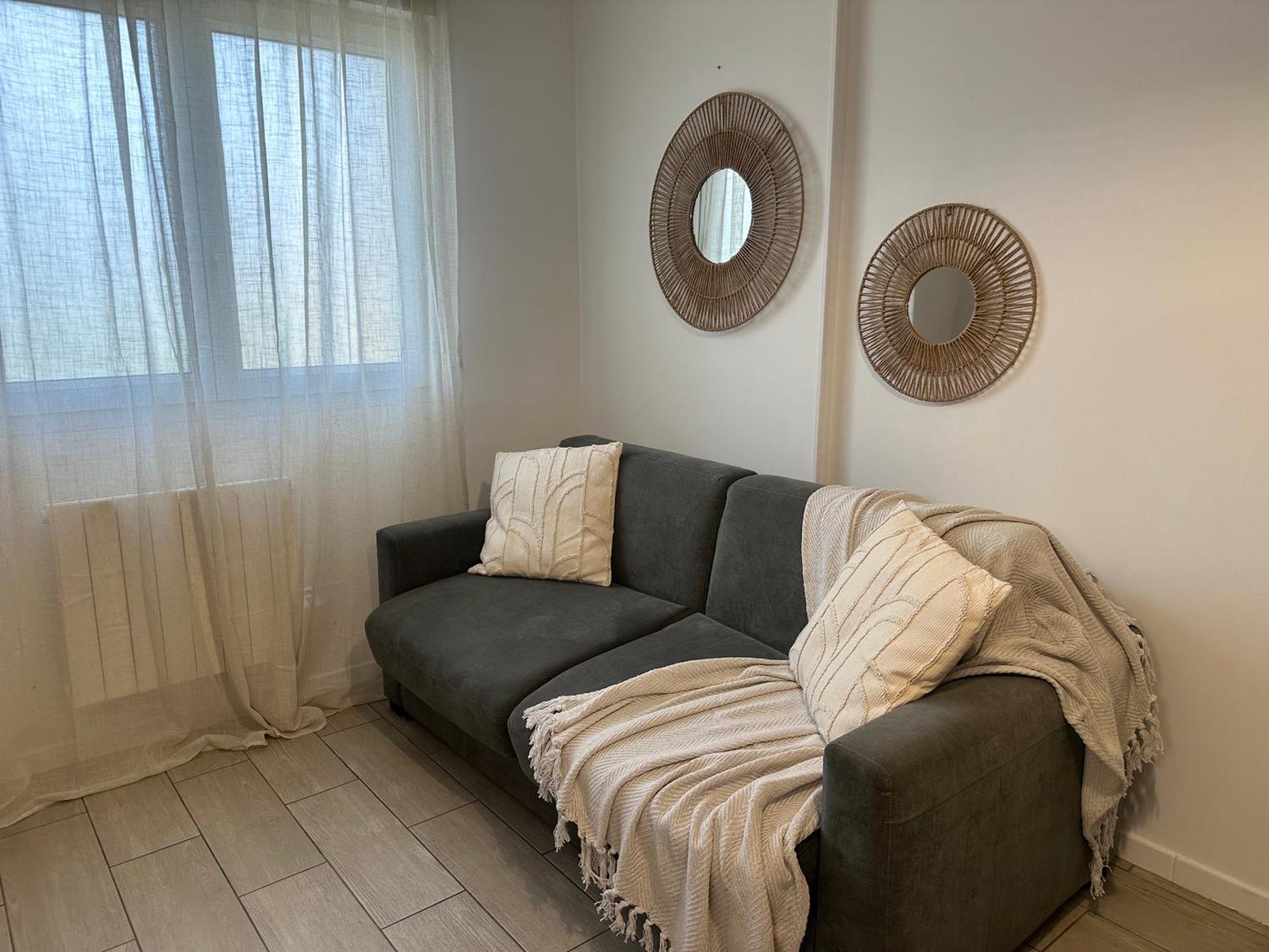 Le Boheme - Appartement Proche Gare Et Commerces ฌิซอร์ ภายนอก รูปภาพ