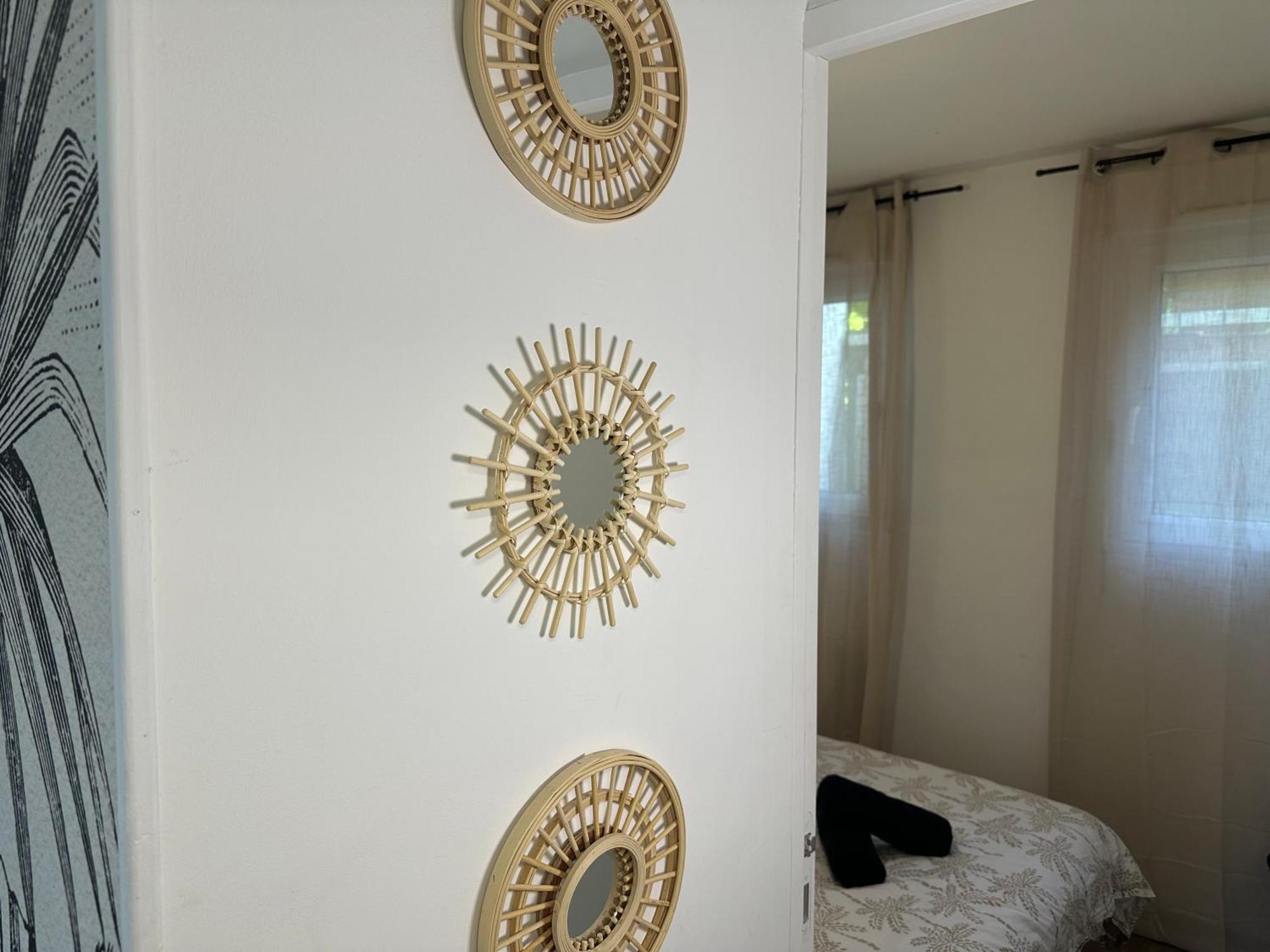 Le Boheme - Appartement Proche Gare Et Commerces ฌิซอร์ ภายนอก รูปภาพ