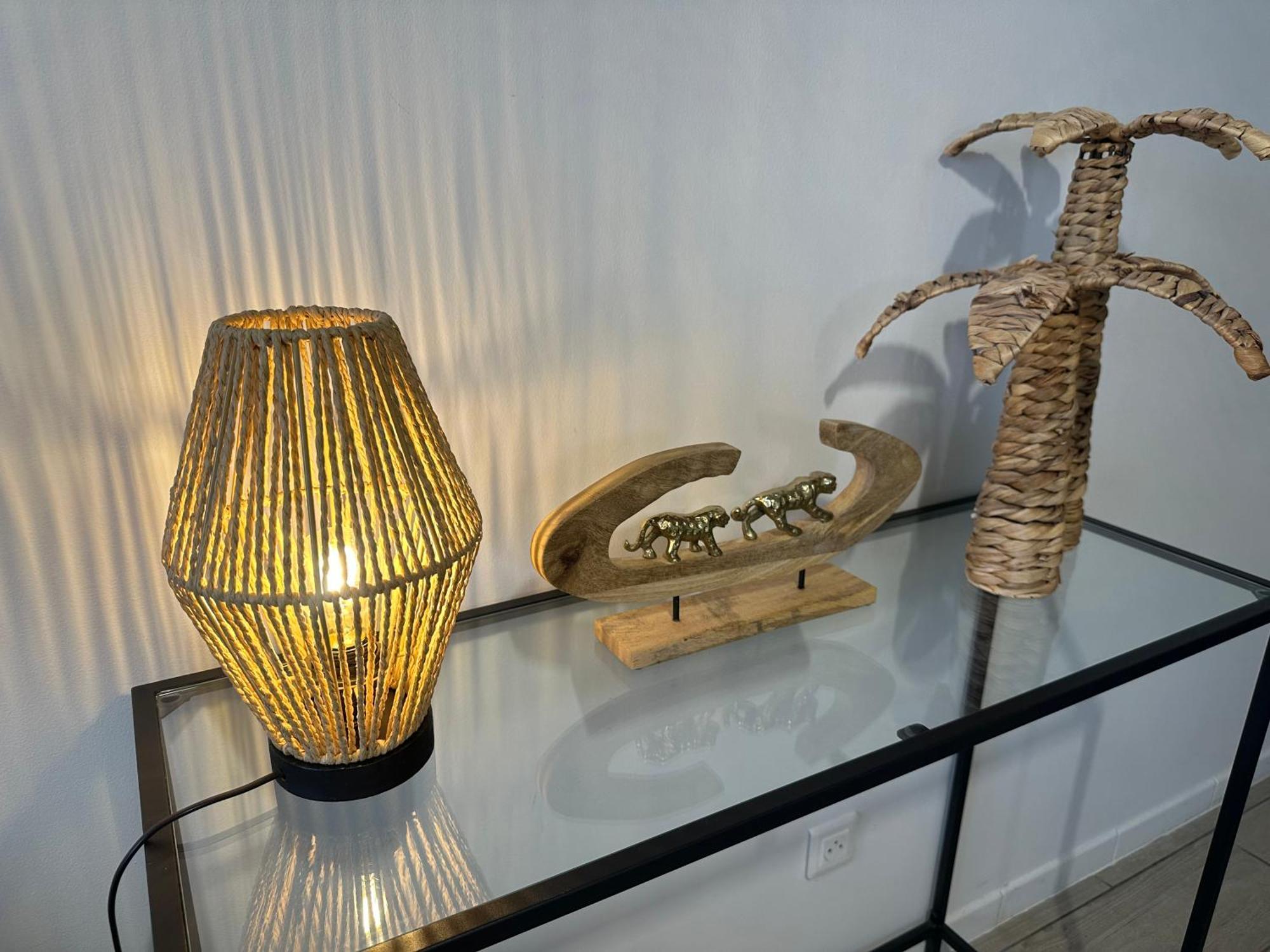 Le Boheme - Appartement Proche Gare Et Commerces ฌิซอร์ ภายนอก รูปภาพ